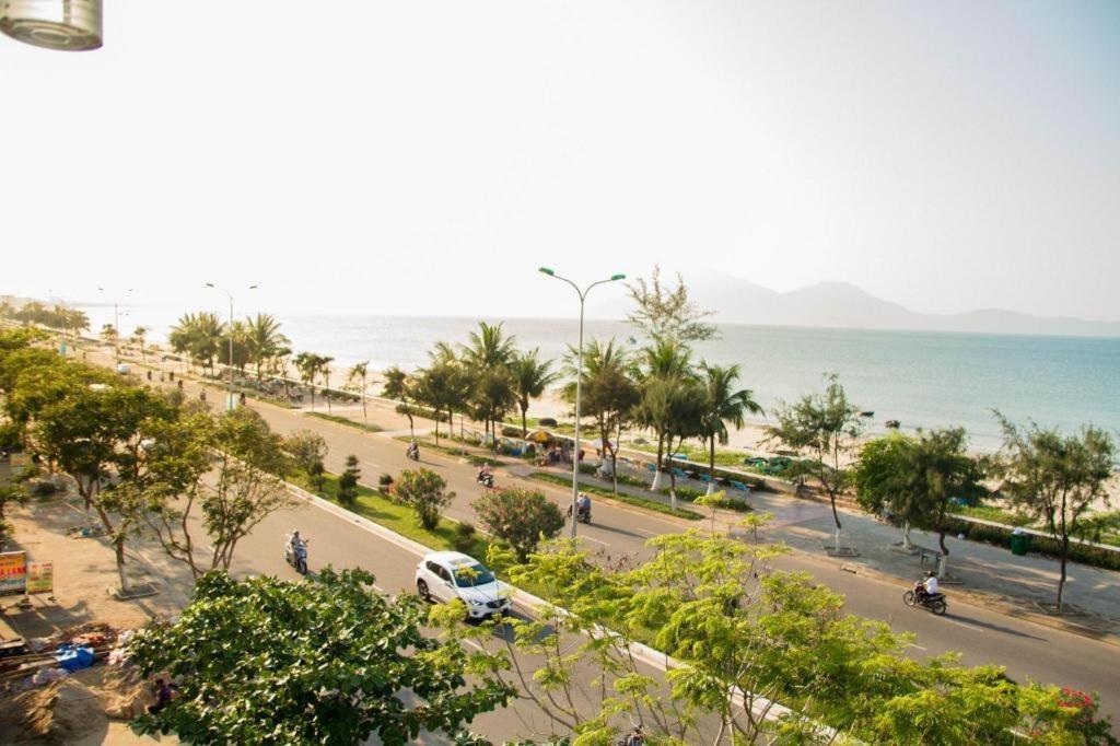 Whale Ocean View Hotel Da Nang Esterno foto