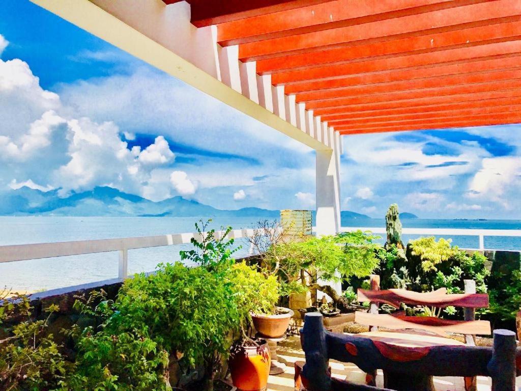 Whale Ocean View Hotel Da Nang Esterno foto